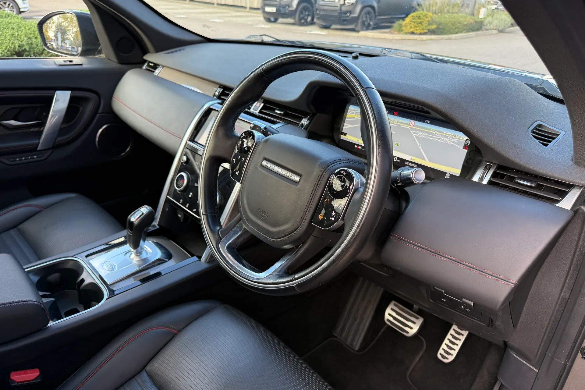 LAND ROVER DISCOVERY SPORT thumbnail image number 42