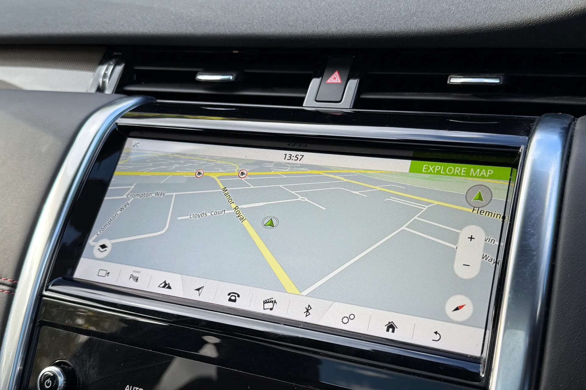 LAND ROVER DISCOVERY SPORT thumbnail image number 5