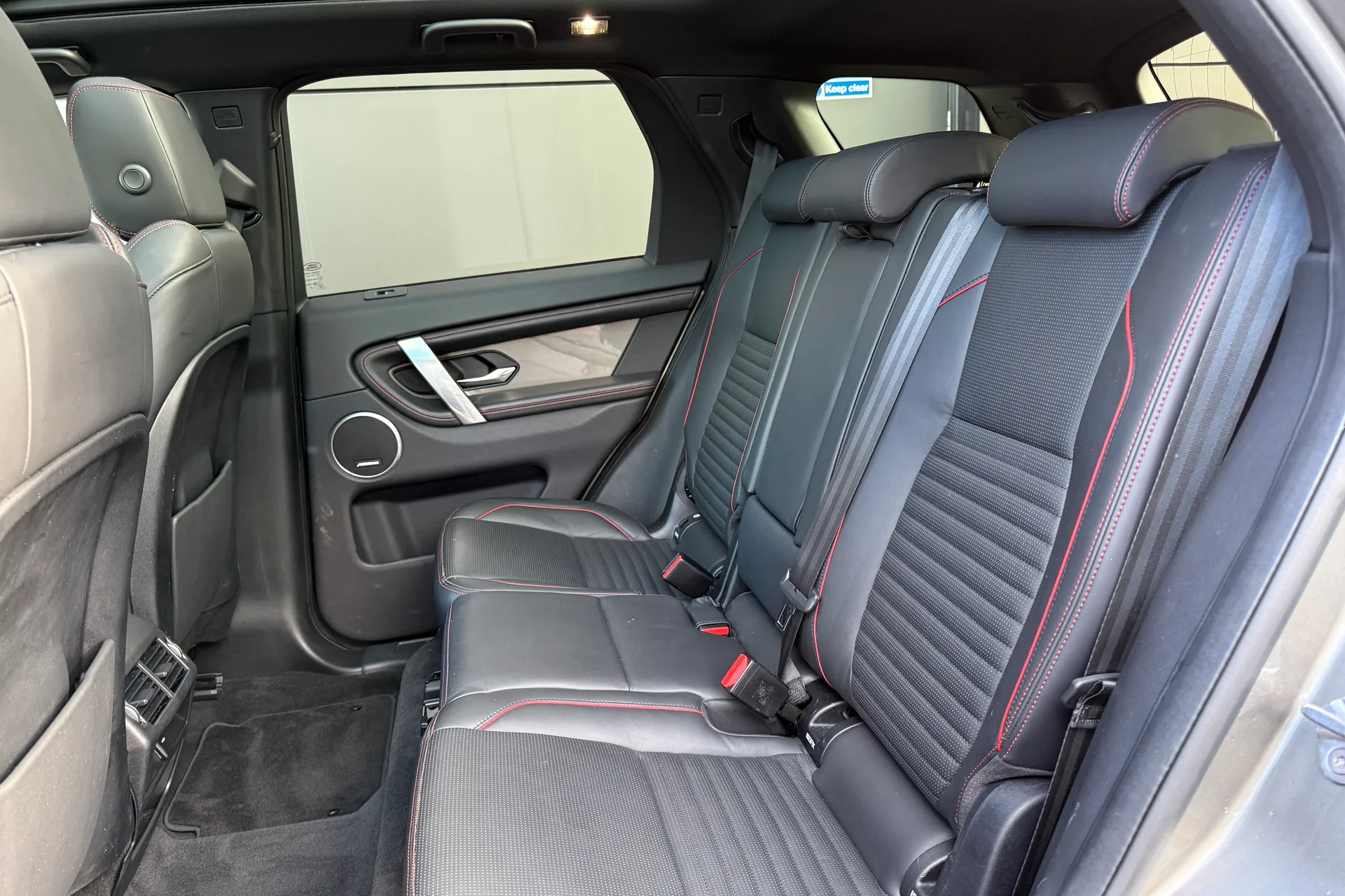 LAND ROVER DISCOVERY SPORT thumbnail image number 46