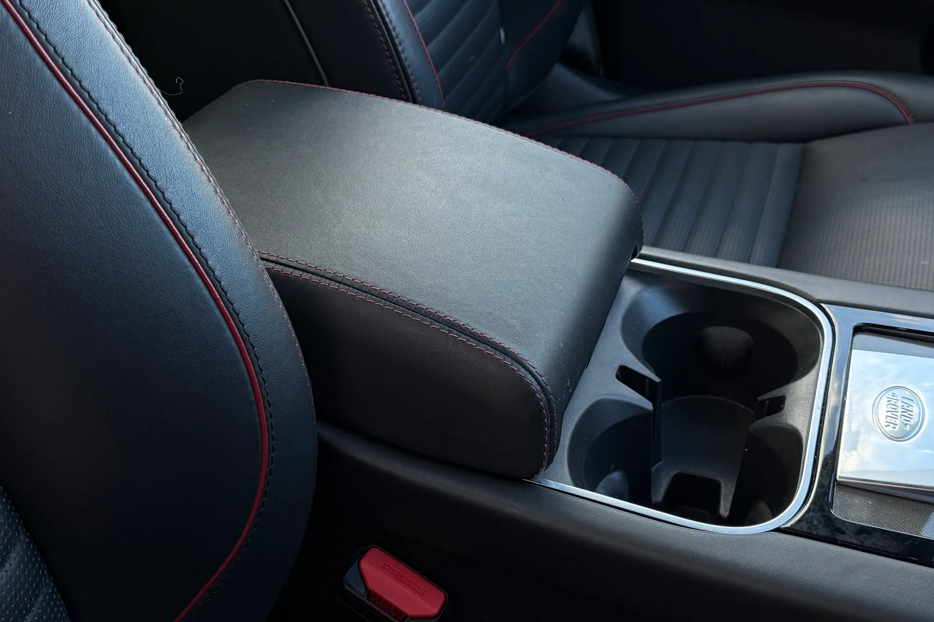 LAND ROVER DISCOVERY SPORT thumbnail image number 43