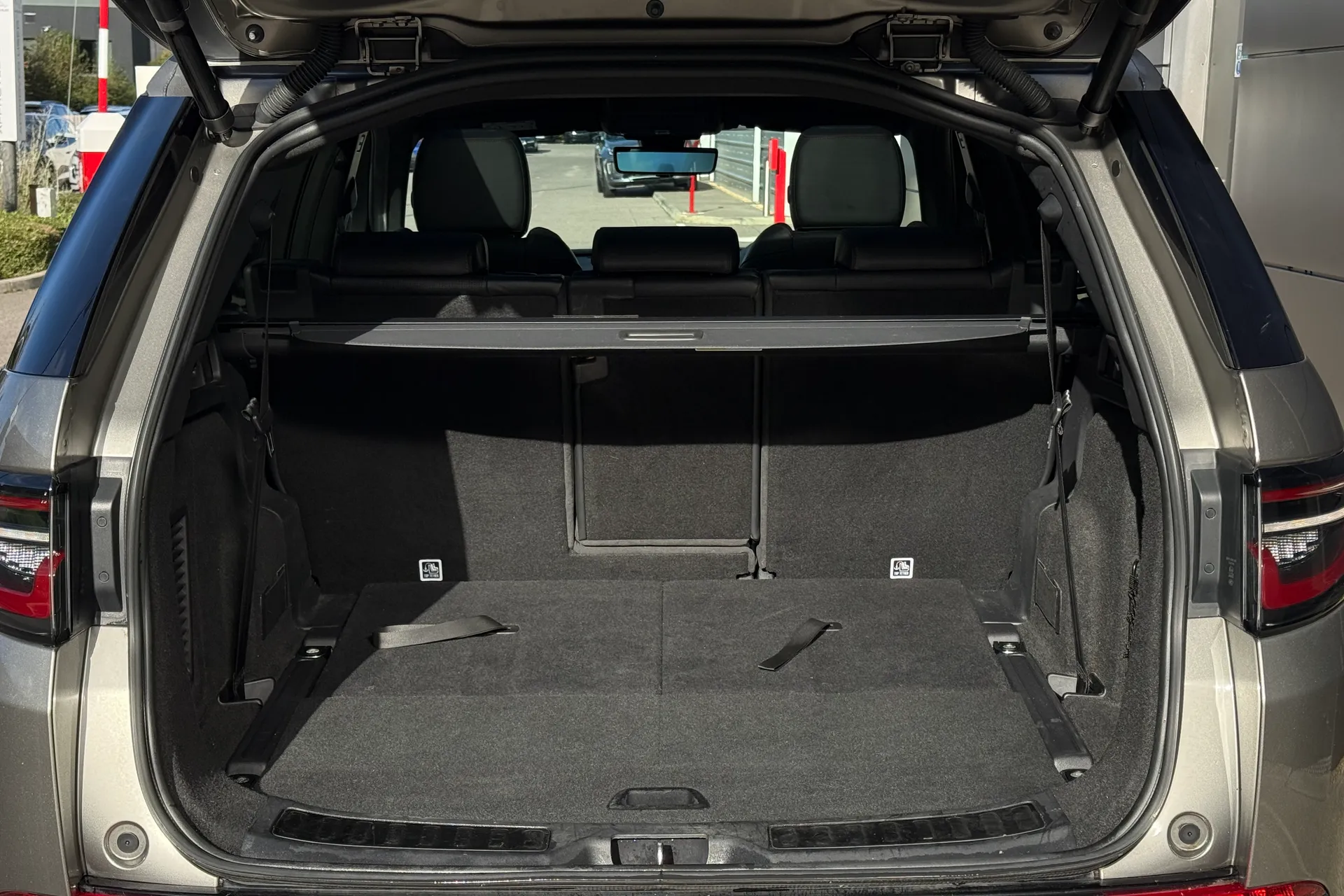 LAND ROVER DISCOVERY SPORT thumbnail image number 34