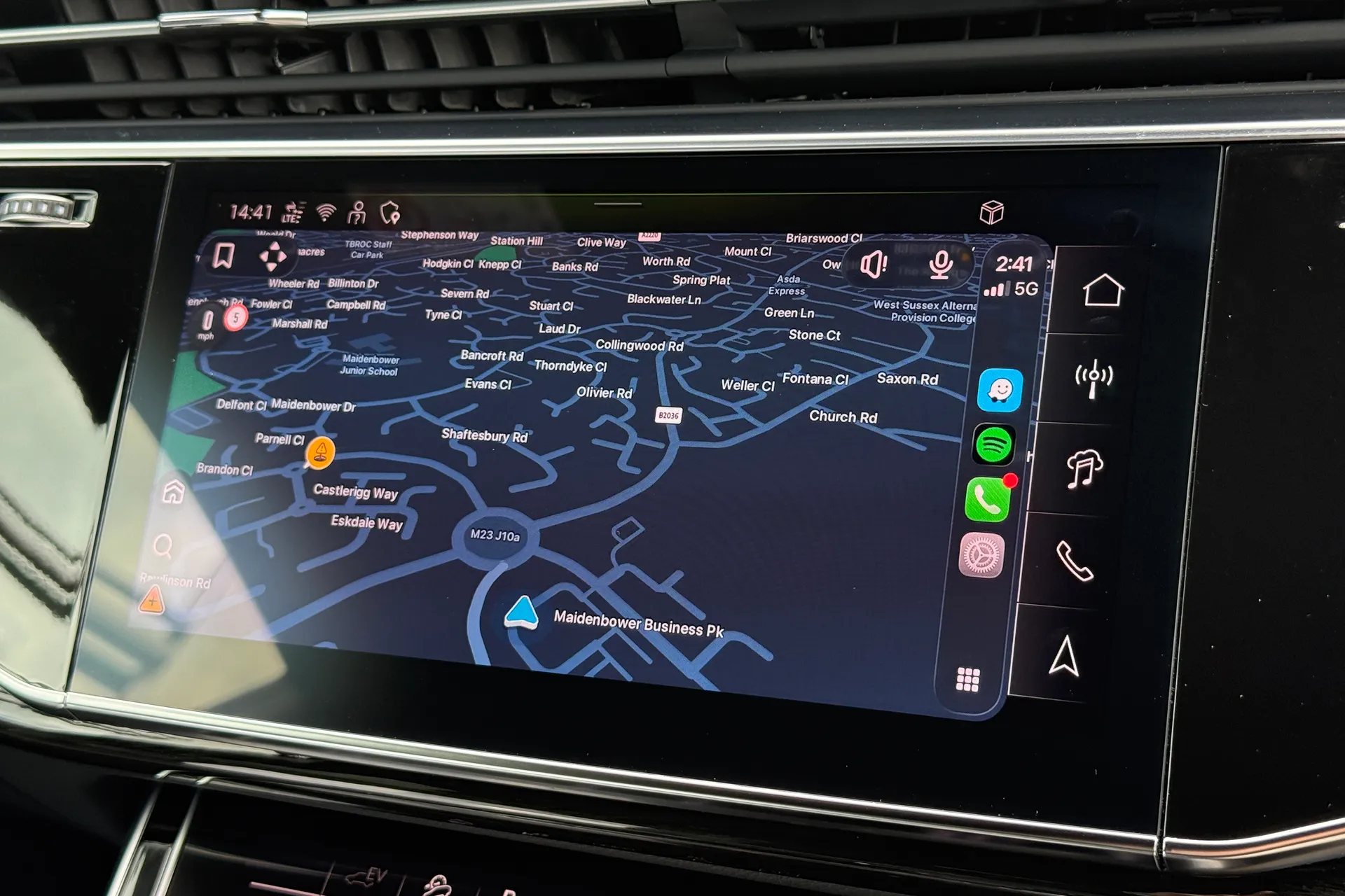 Audi Q8 thumbnail image number 13