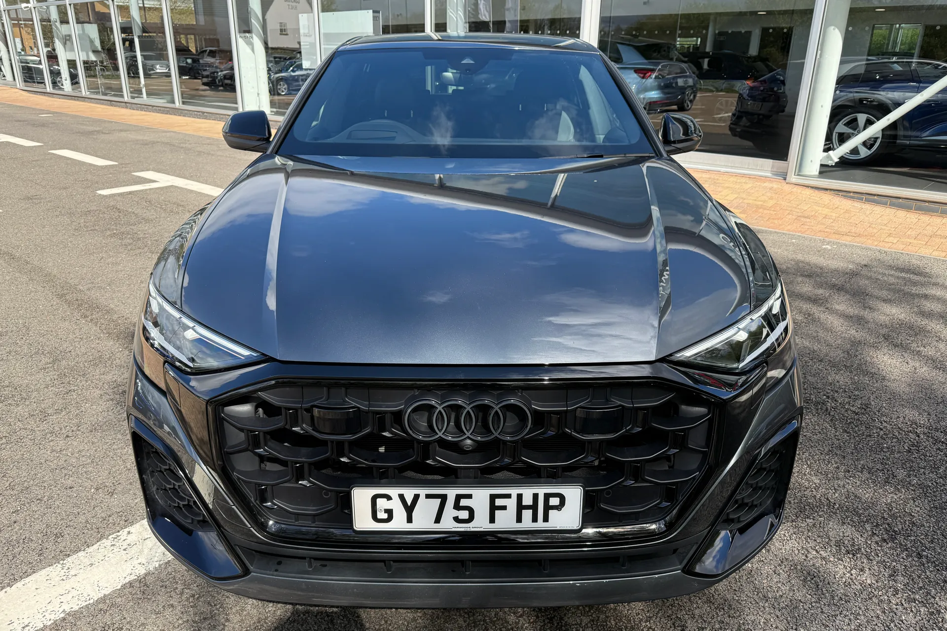 Audi Q8 thumbnail image number 61