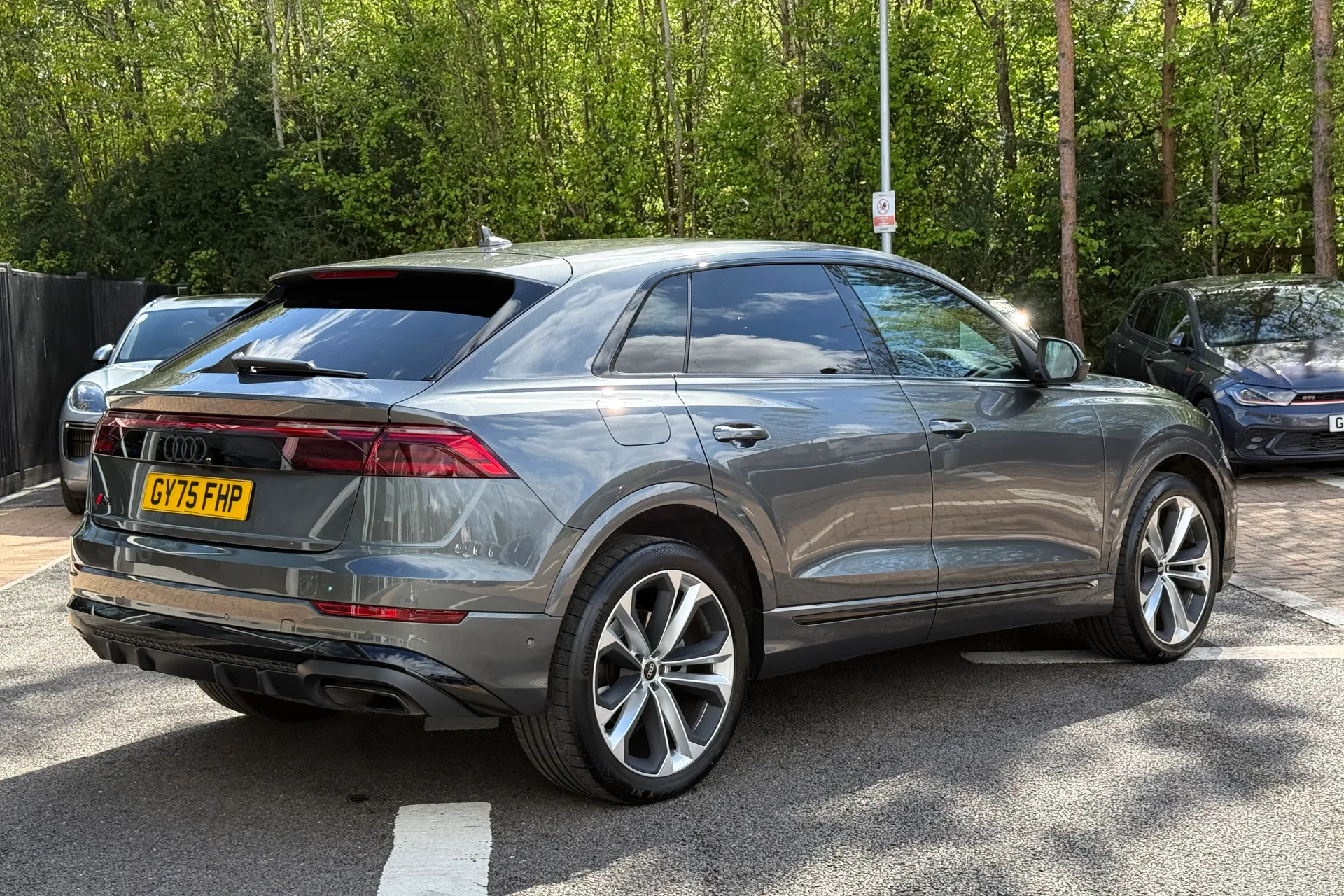 Audi Q8 thumbnail image number 42