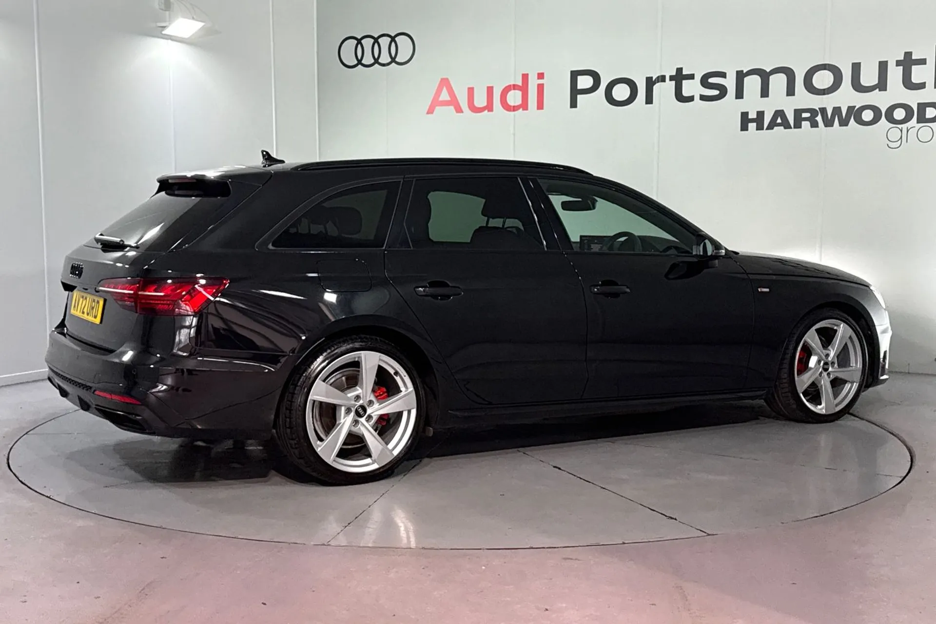 Audi A4 thumbnail image number 8