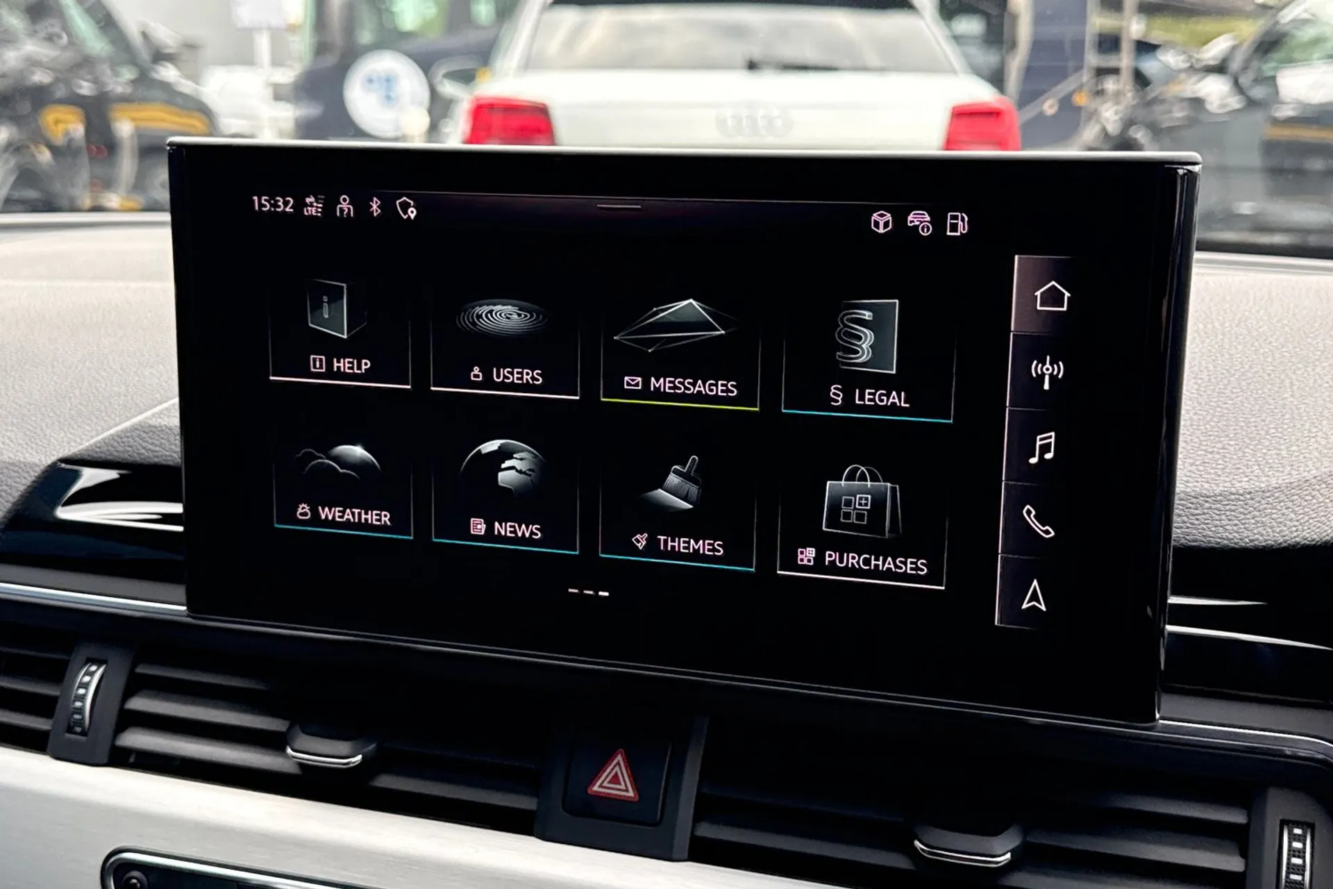 Audi A4 thumbnail image number 48