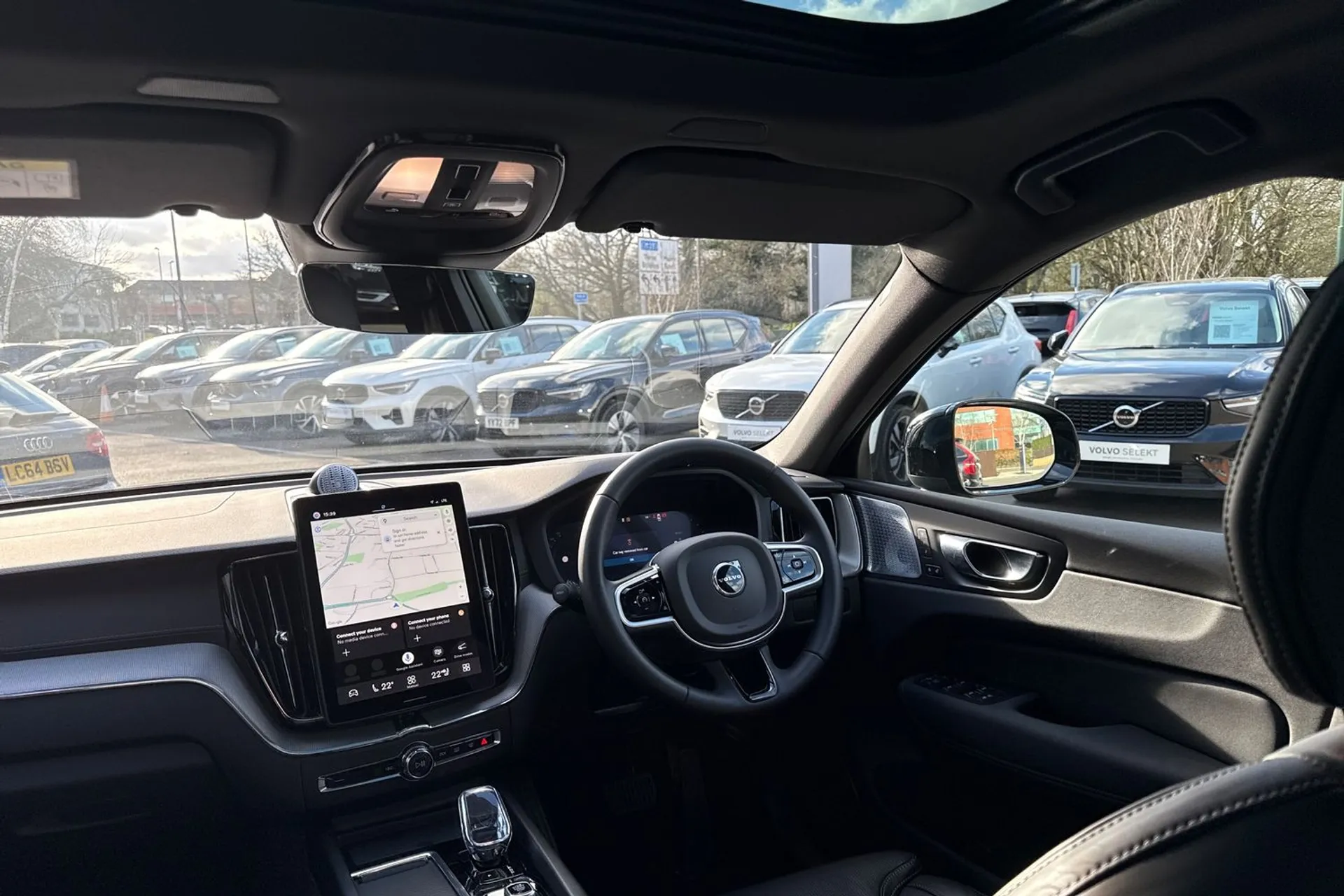 Volvo XC60 thumbnail image number 32