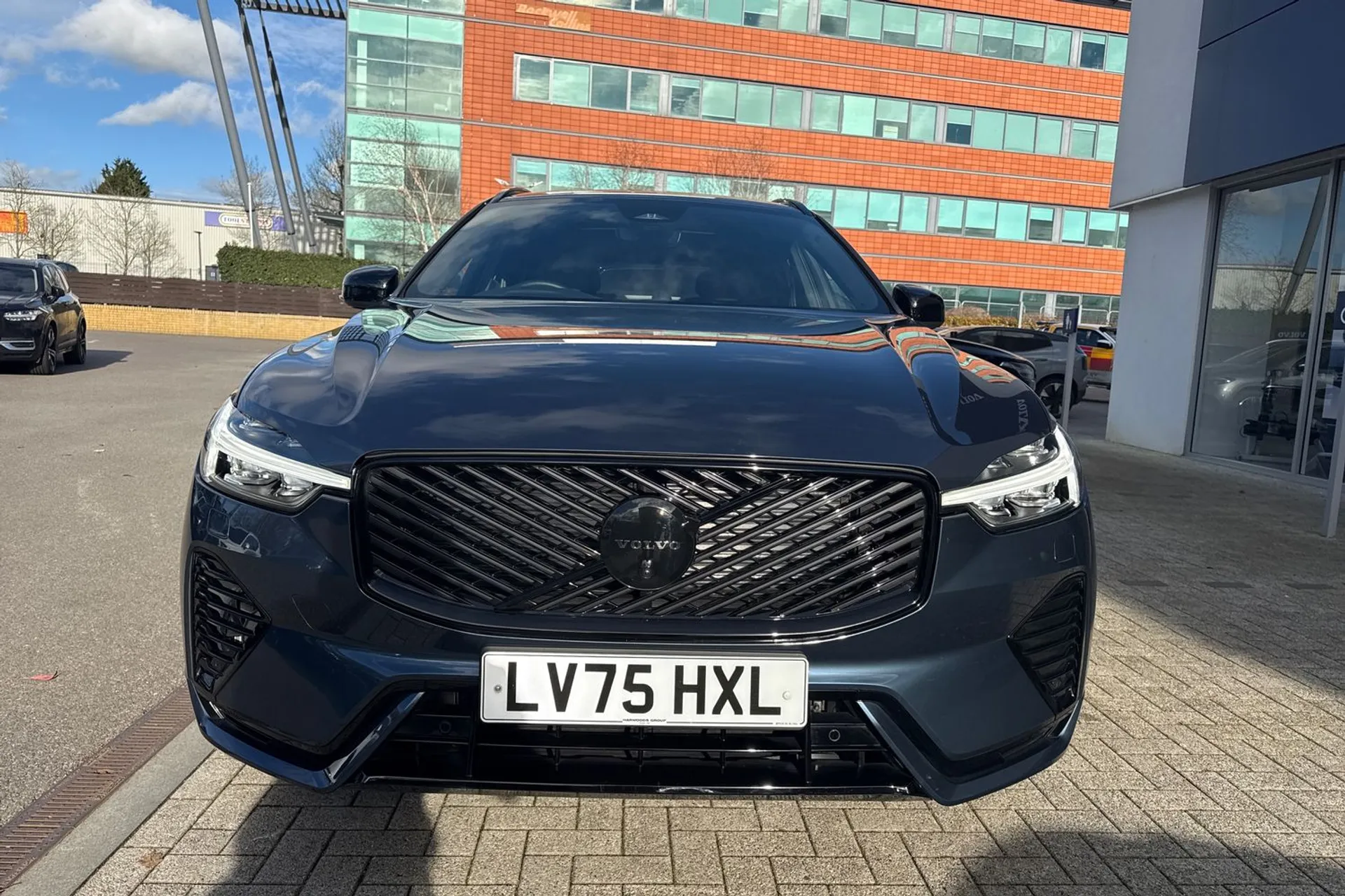 Volvo XC60 thumbnail image number 12