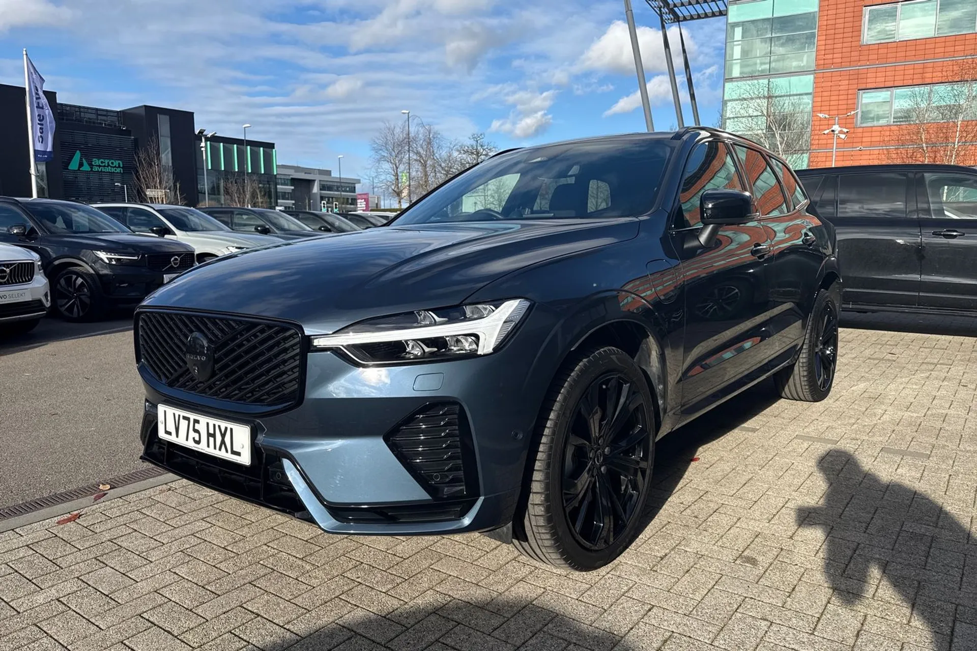 Volvo XC60 thumbnail image number 11