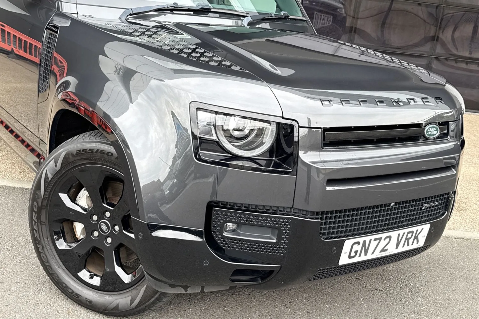 LAND ROVER DEFENDER thumbnail image number 24