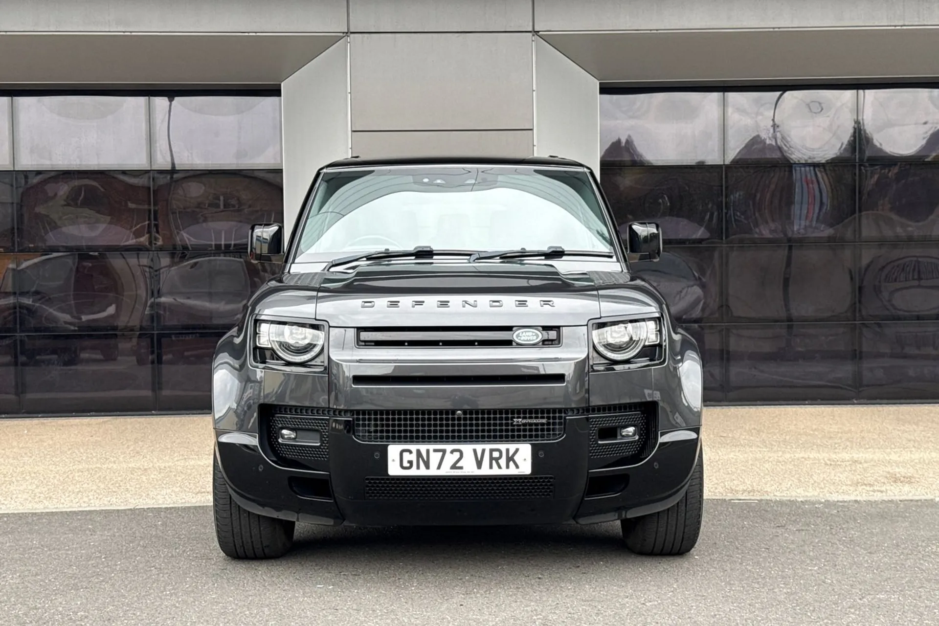 LAND ROVER DEFENDER thumbnail image number 14