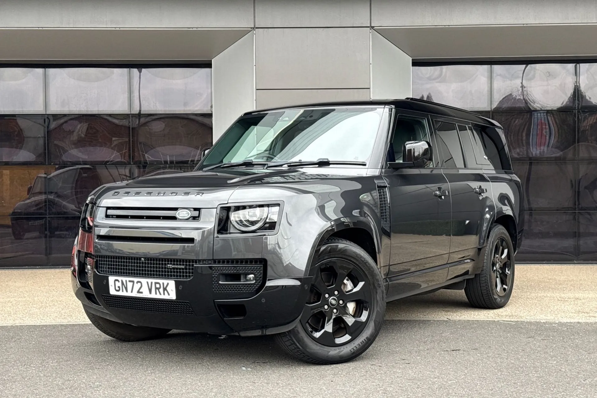 LAND ROVER DEFENDER thumbnail image number 13