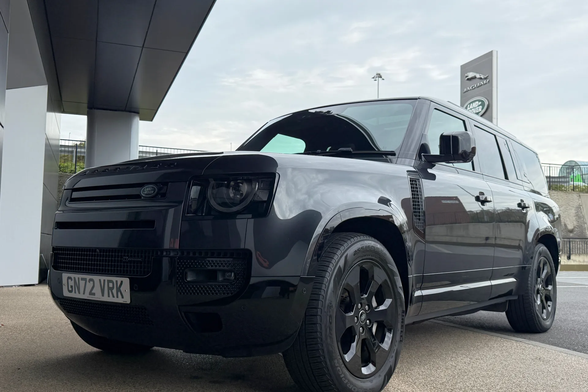 LAND ROVER DEFENDER thumbnail image number 15