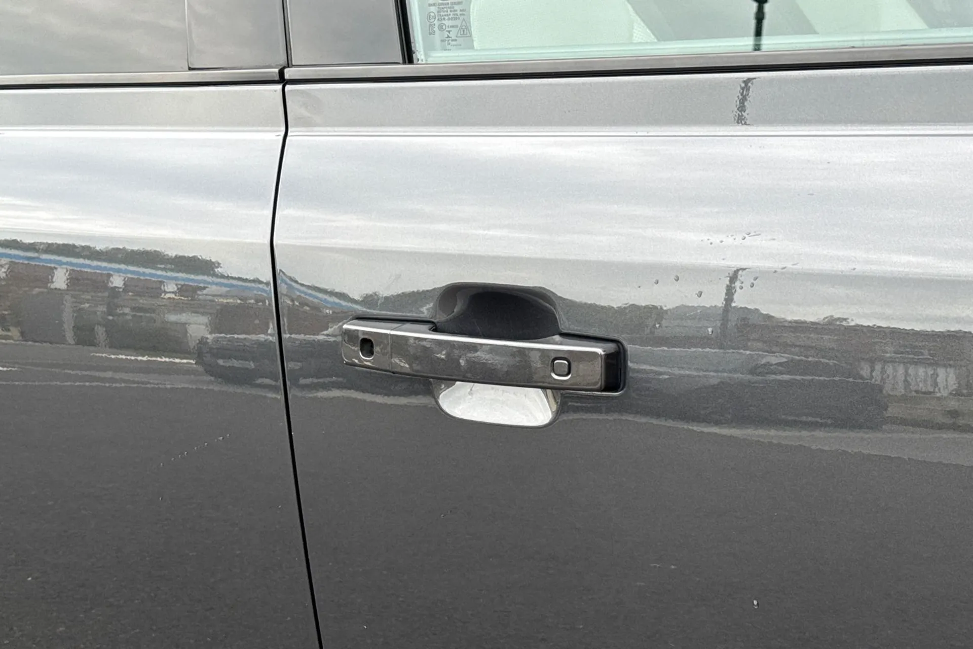 LAND ROVER DEFENDER thumbnail image number 38