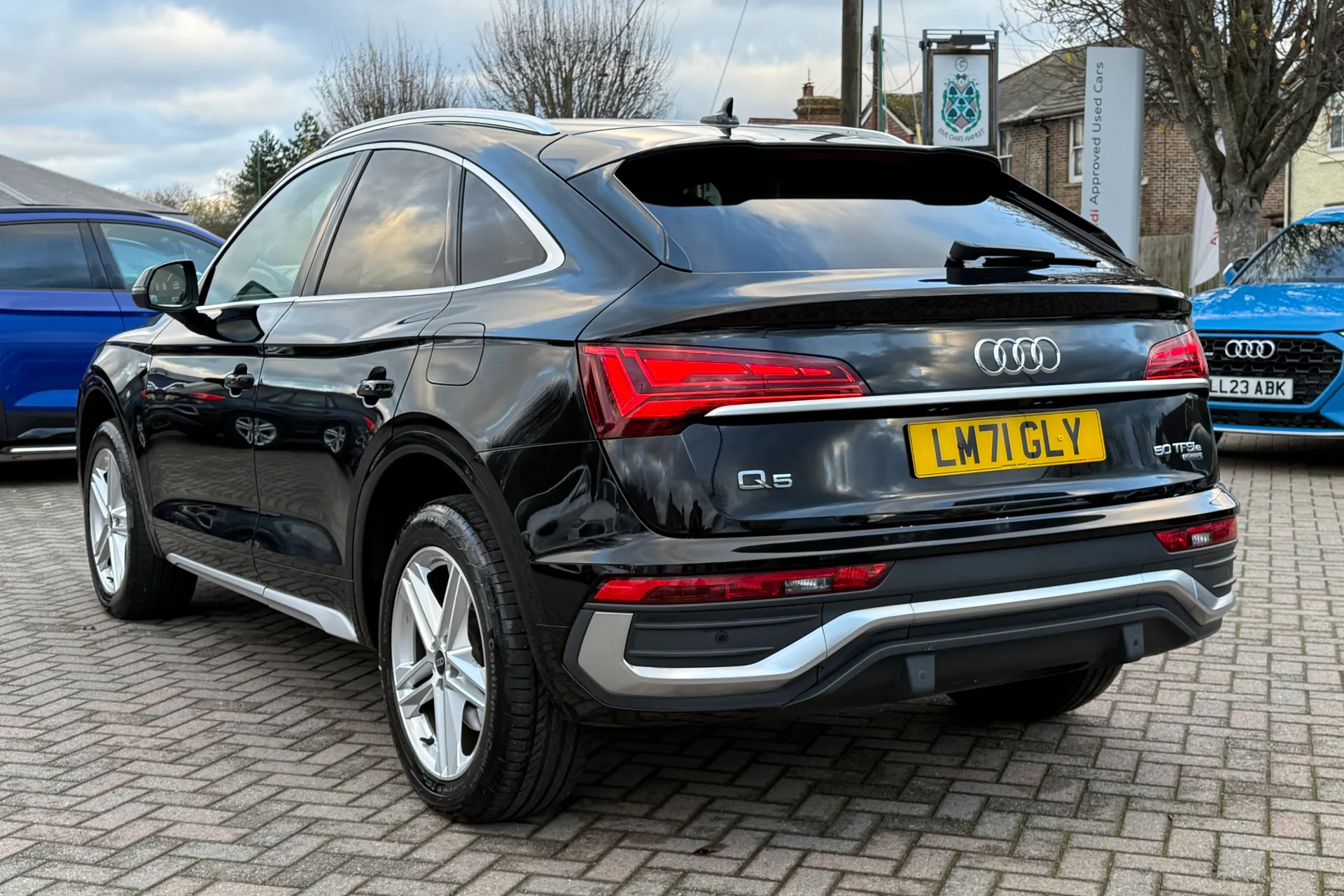 Audi Q5 thumbnail image number 32