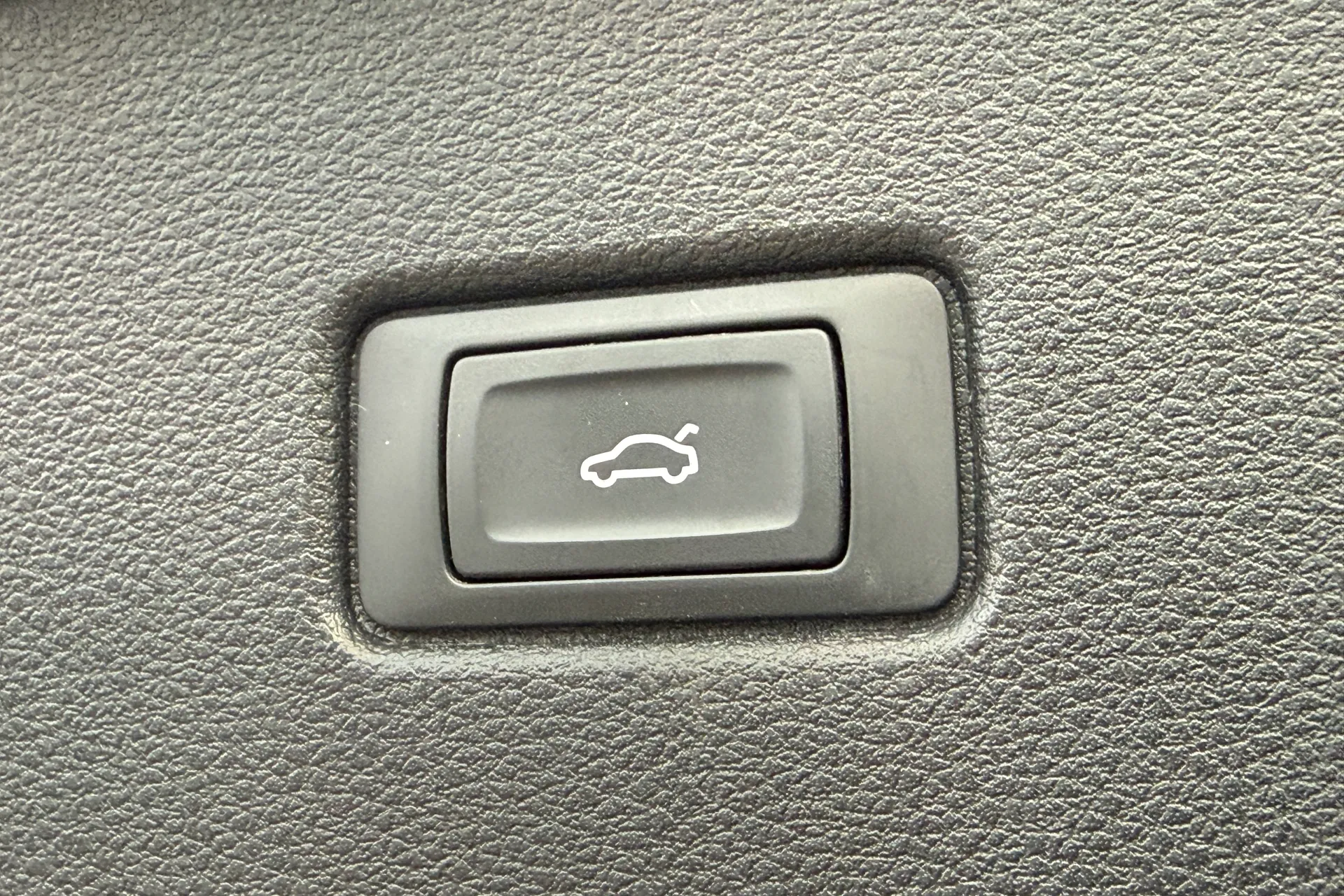 Audi Q5 thumbnail image number 34