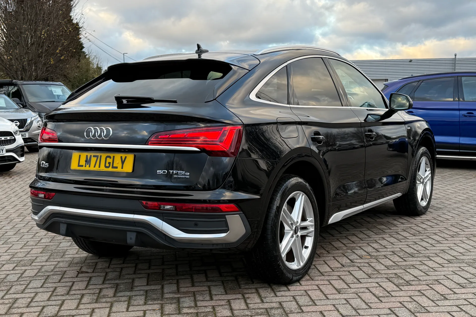 Audi Q5 thumbnail image number 30