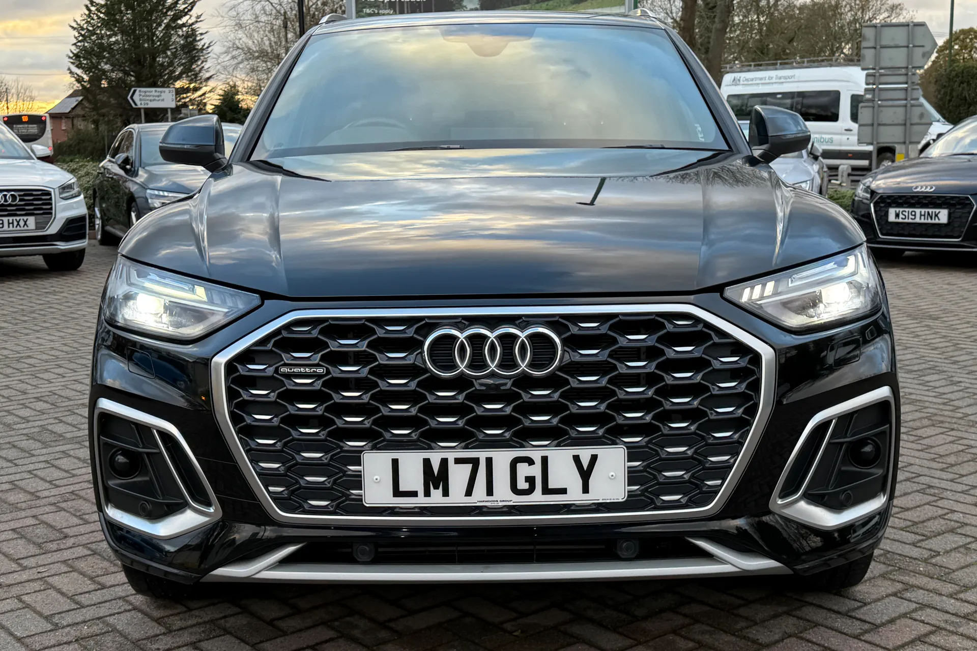 Audi Q5 thumbnail image number 24