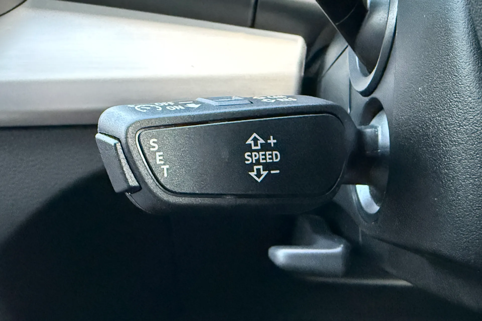 Audi Q5 thumbnail image number 16