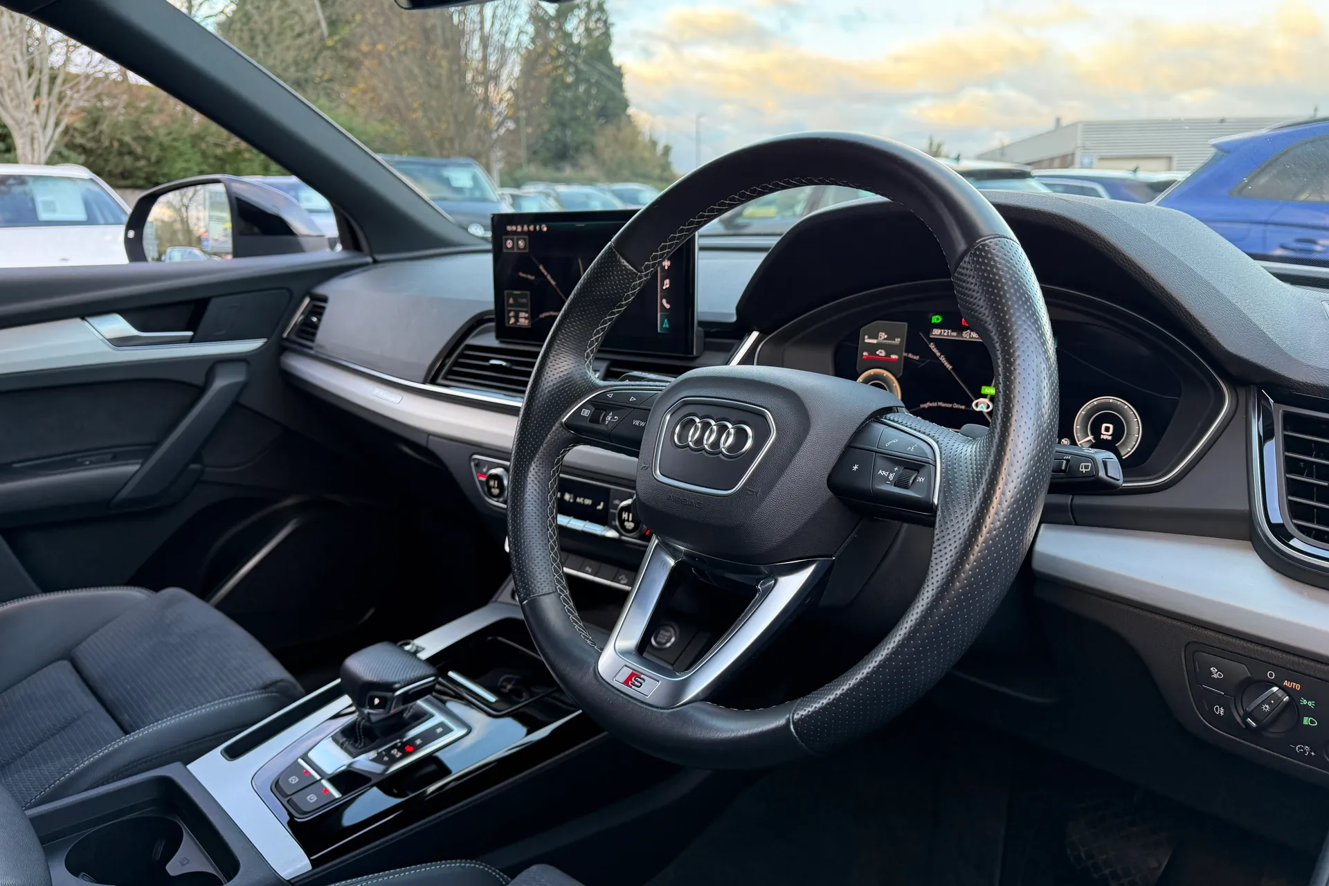 Audi Q5 thumbnail image number 27