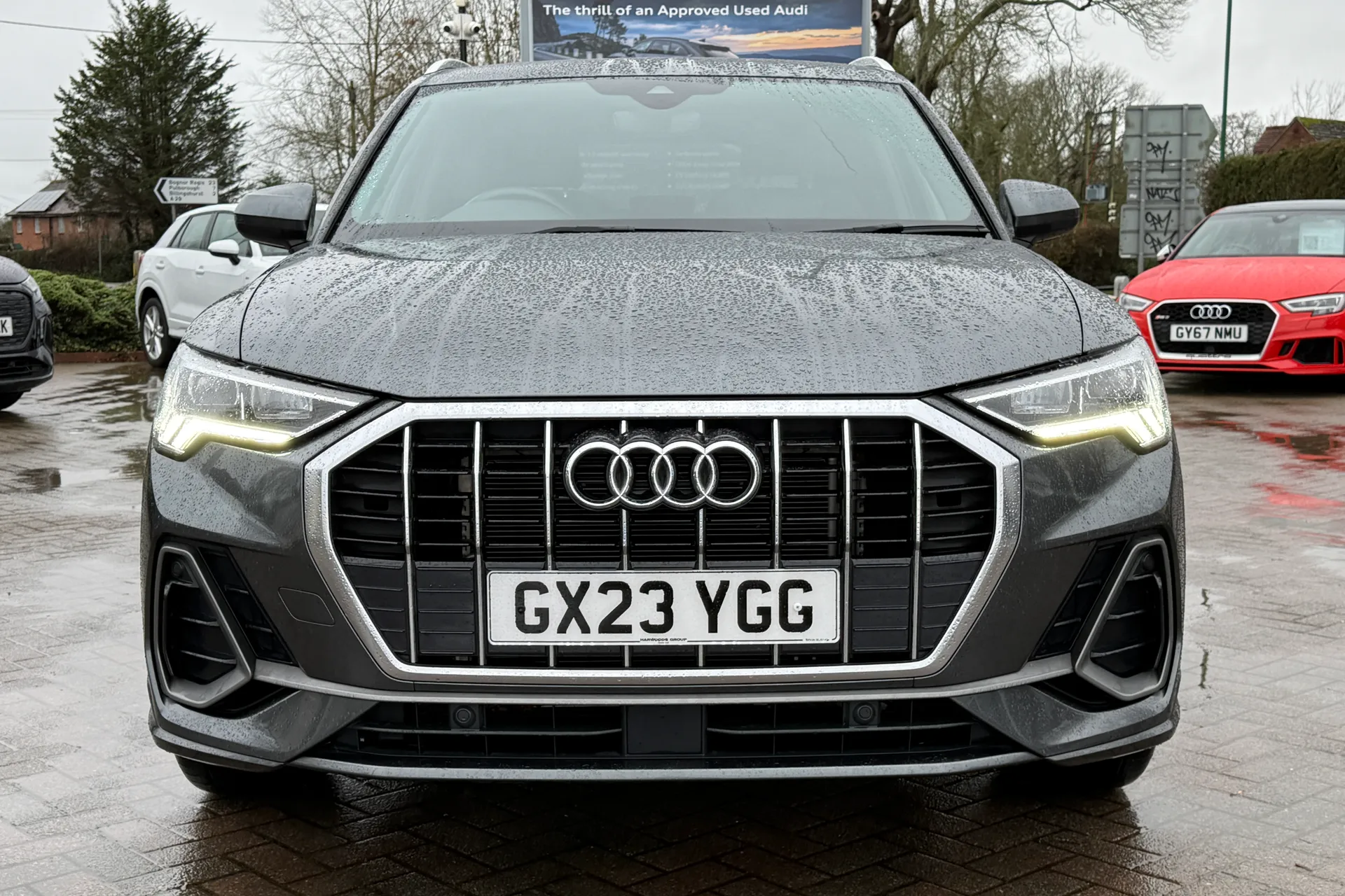 Audi Q3 thumbnail image number 22