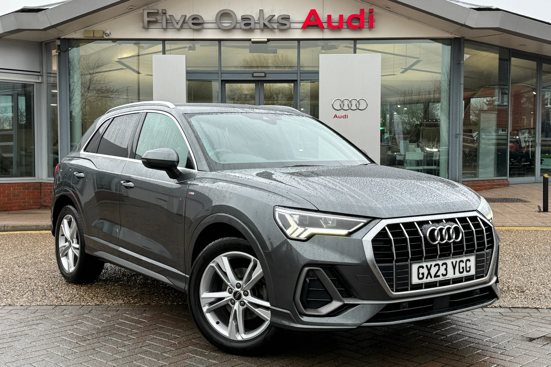 Audi Q3 focused image