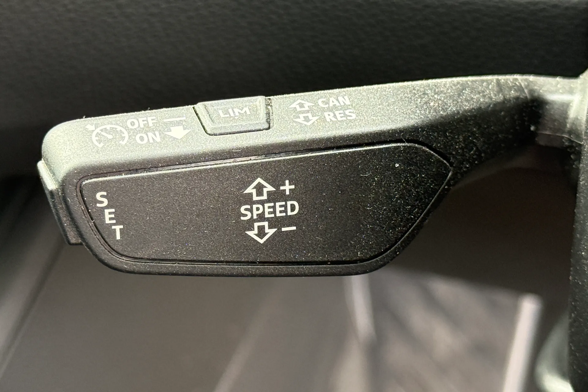 Audi Q3 thumbnail image number 55