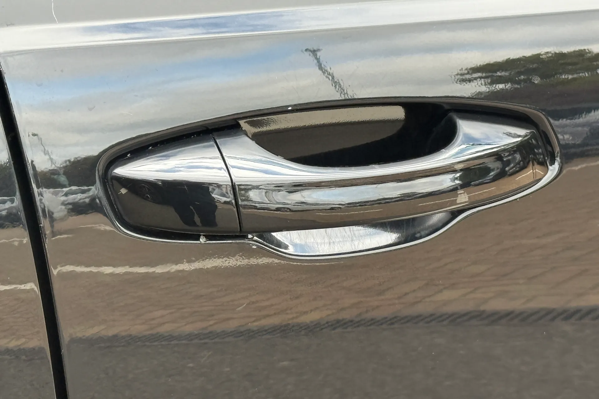 Audi Q3 thumbnail image number 40