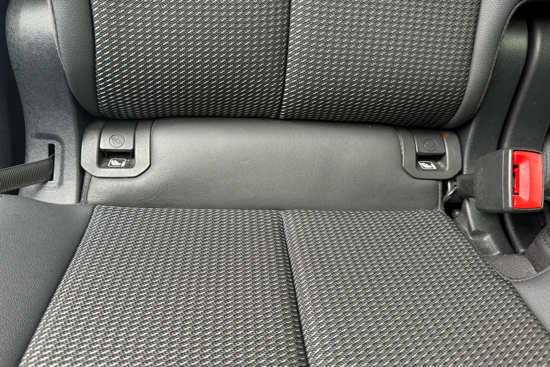 Audi Q3 thumbnail image number 24