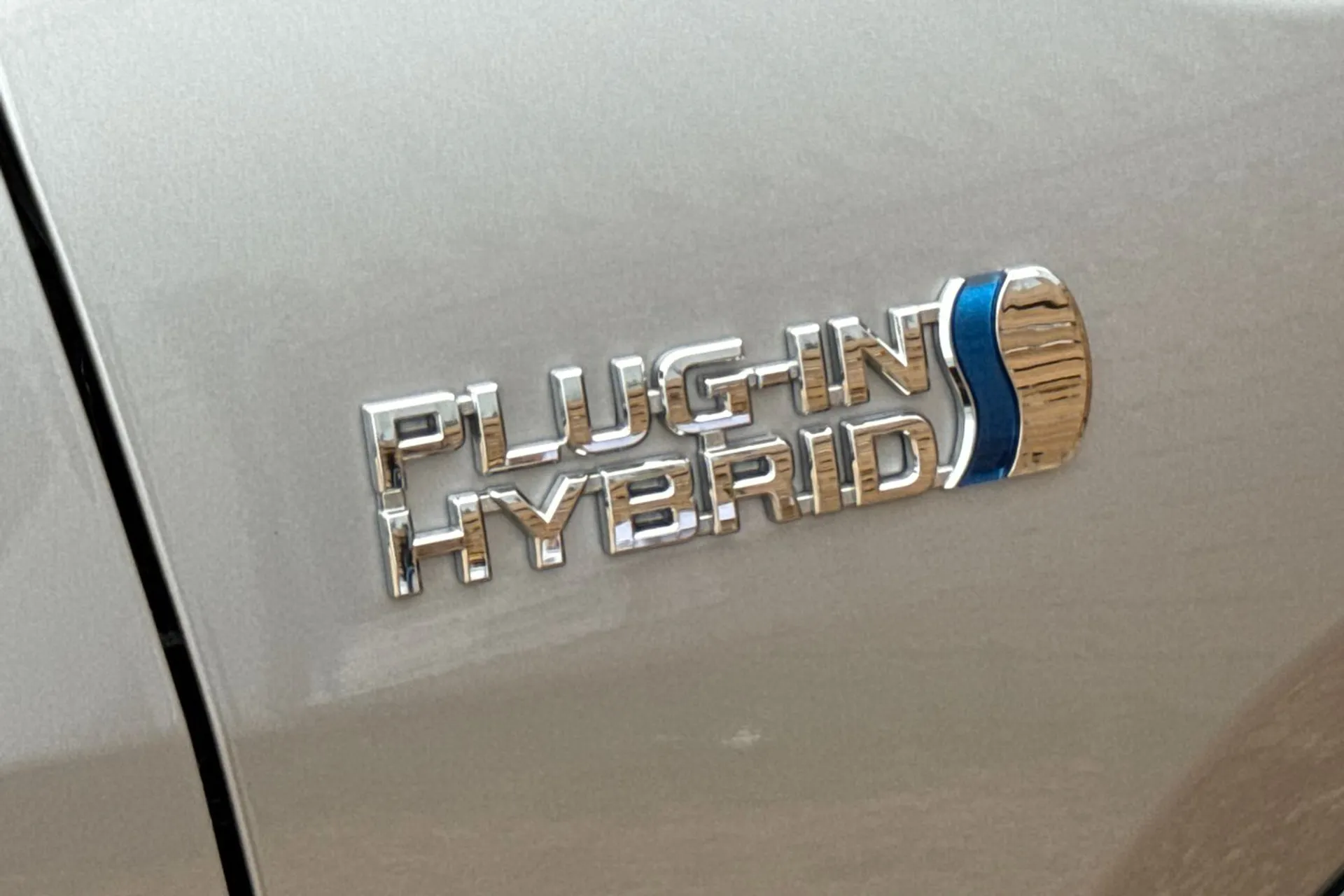 TOYOTA RAV4 thumbnail image number 44