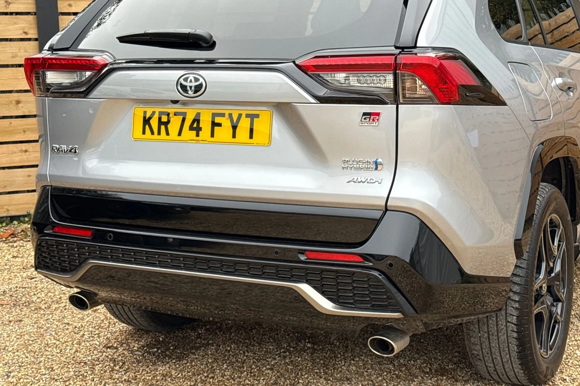 TOYOTA RAV4 thumbnail image number 18