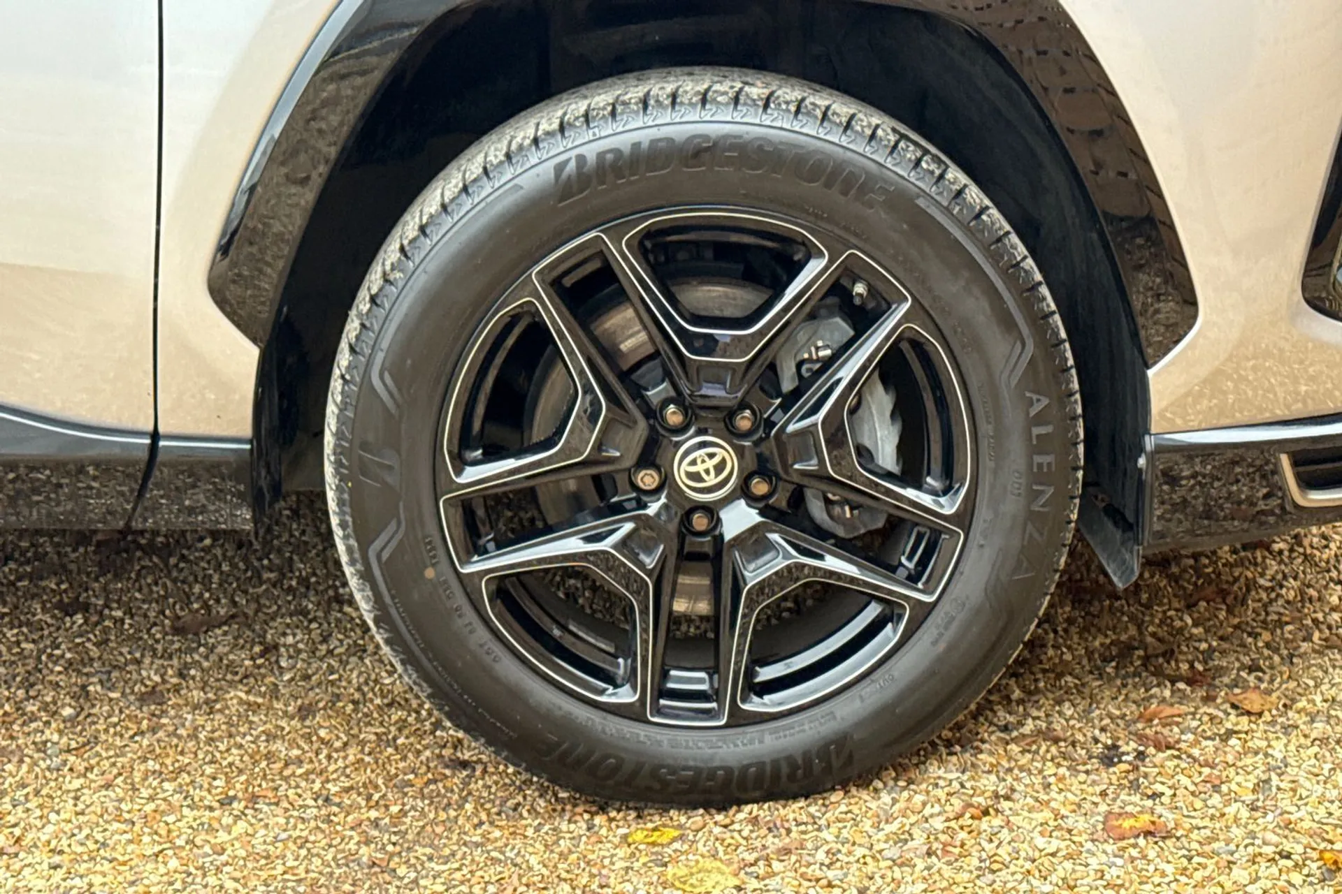 TOYOTA RAV4 thumbnail image number 14