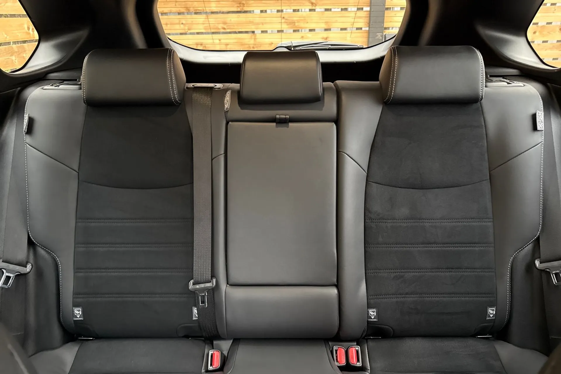 TOYOTA RAV4 thumbnail image number 33