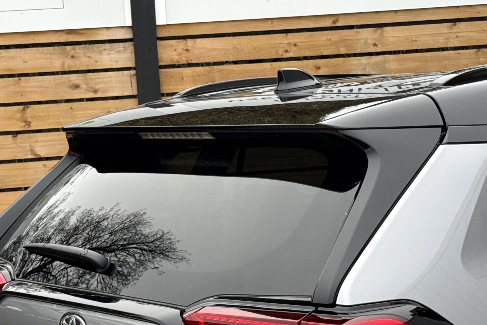 TOYOTA RAV4 thumbnail image number 16