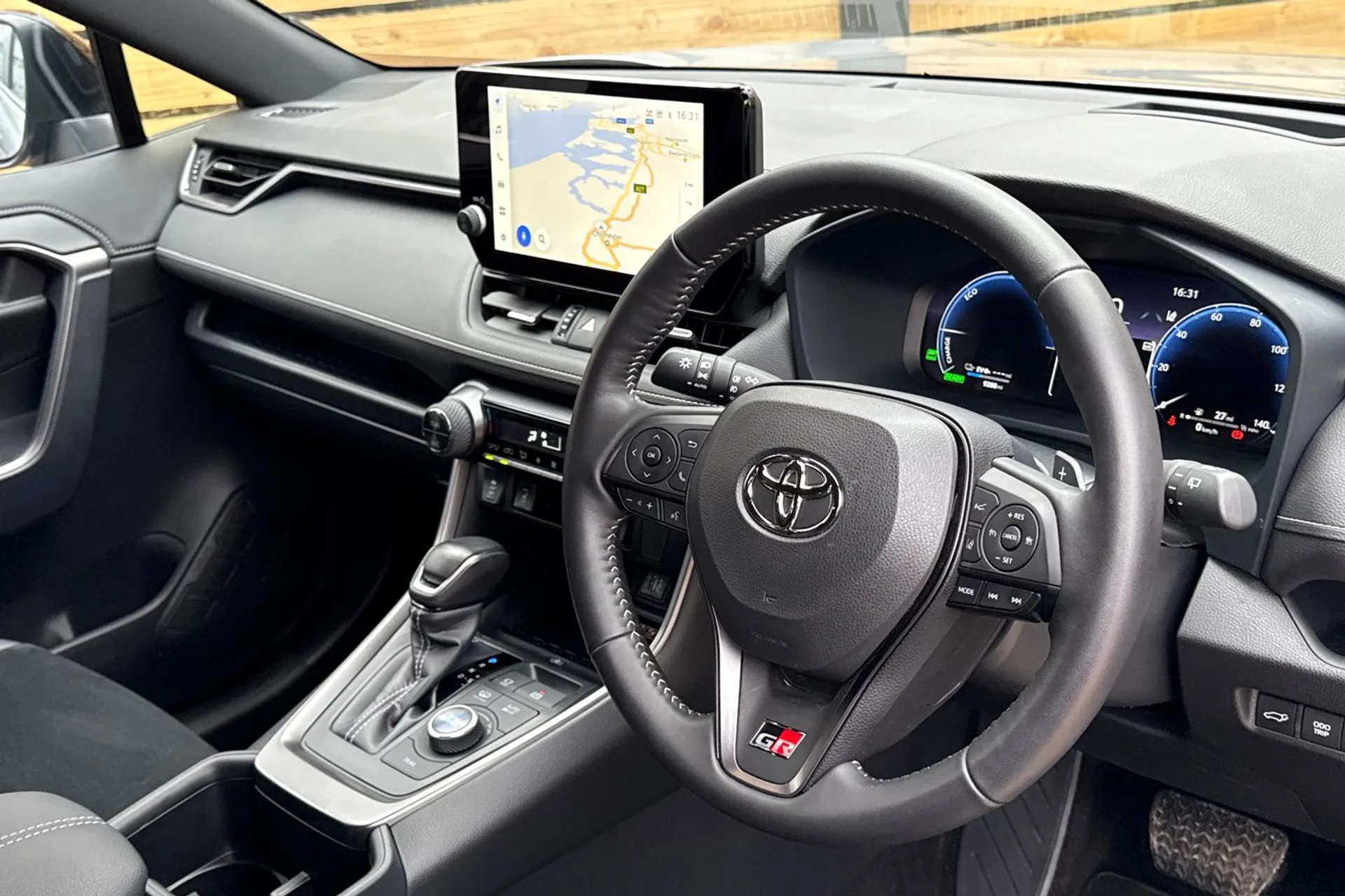 TOYOTA RAV4 thumbnail image number 28