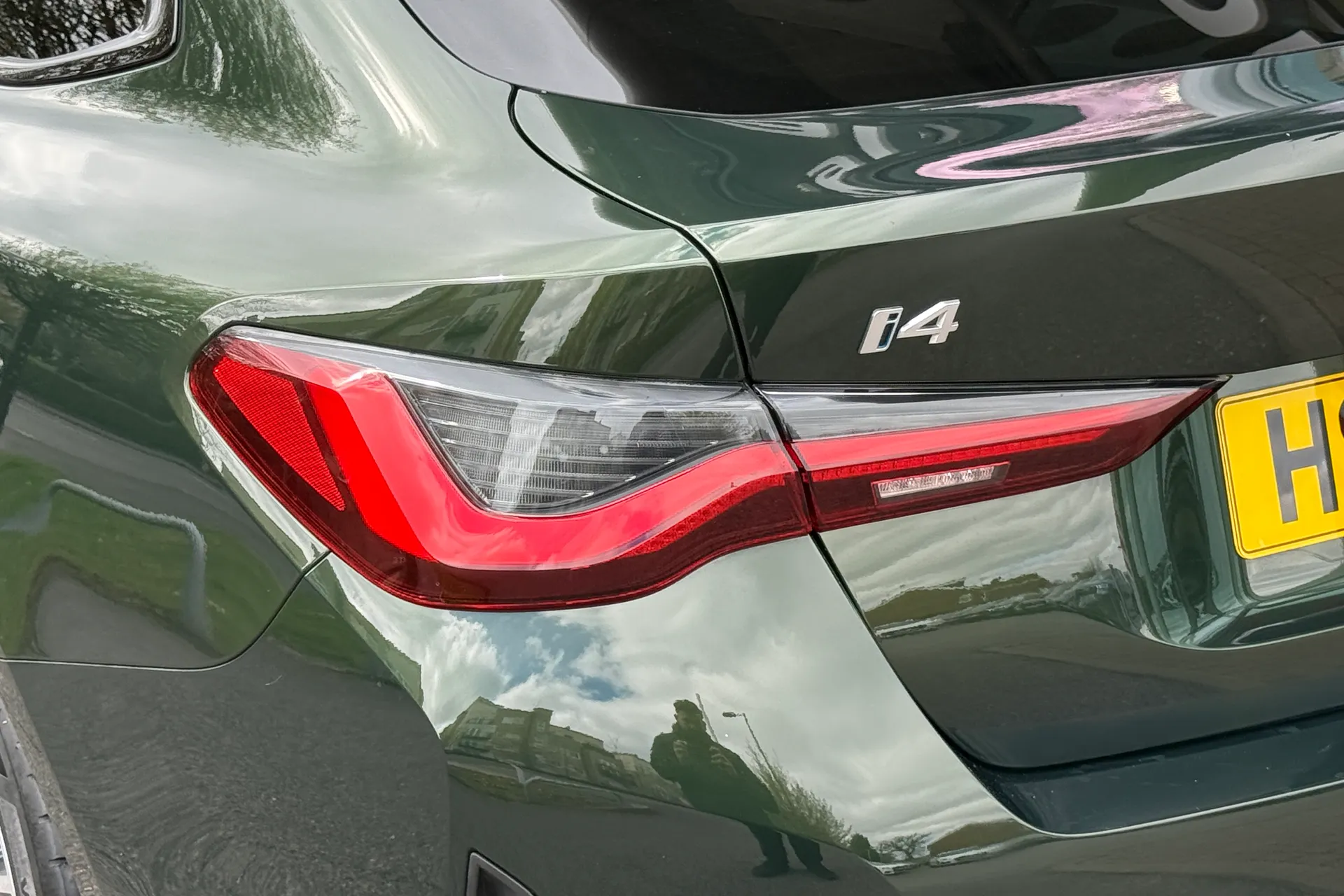 BMW I4 thumbnail image number 43
