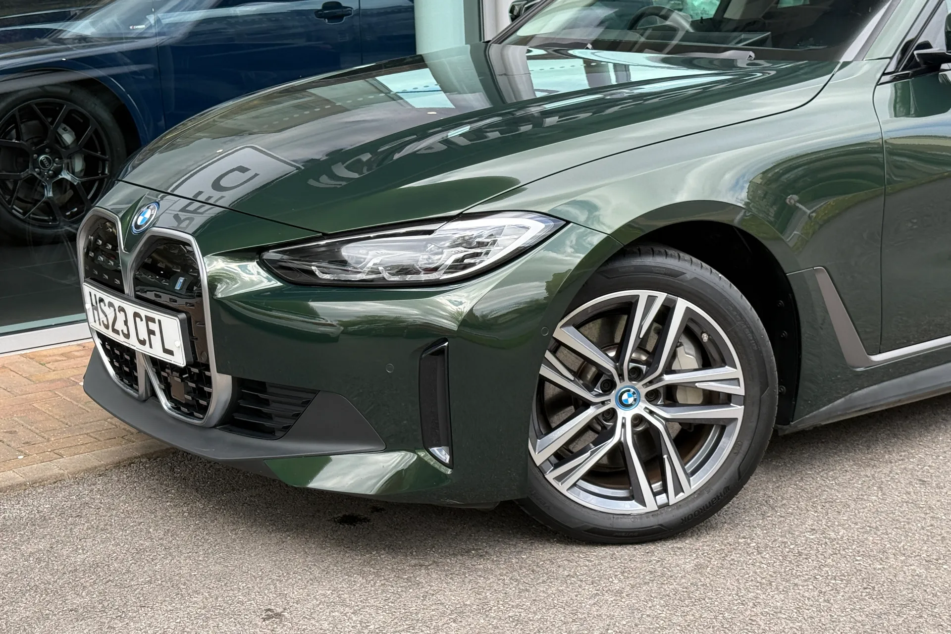 BMW I4 thumbnail image number 55