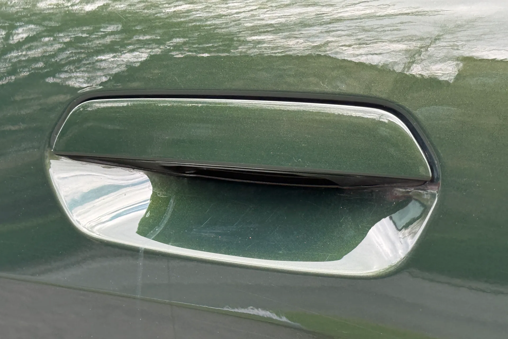 BMW I4 thumbnail image number 54