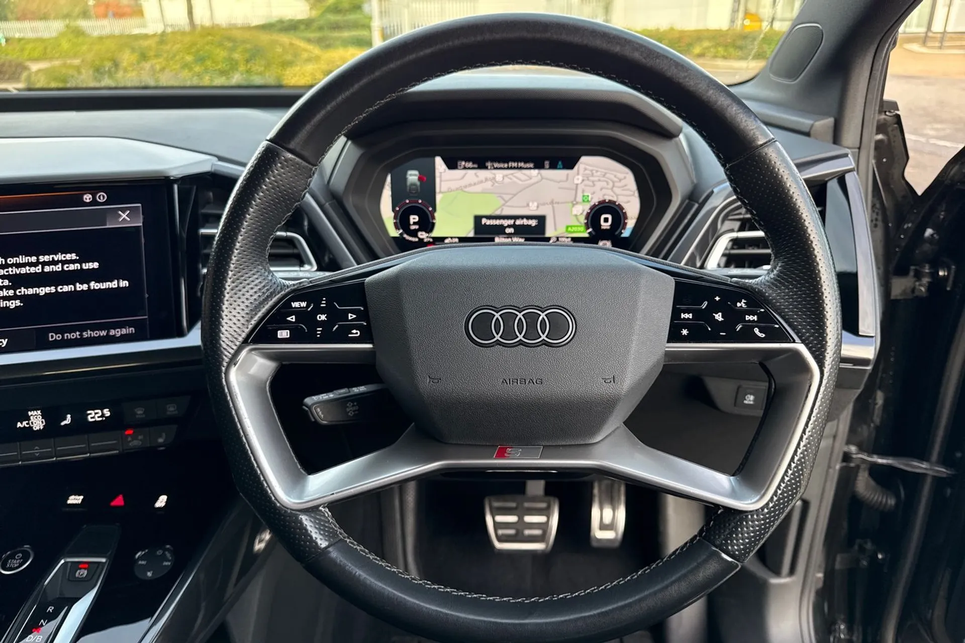 Audi Q4 thumbnail image number 40