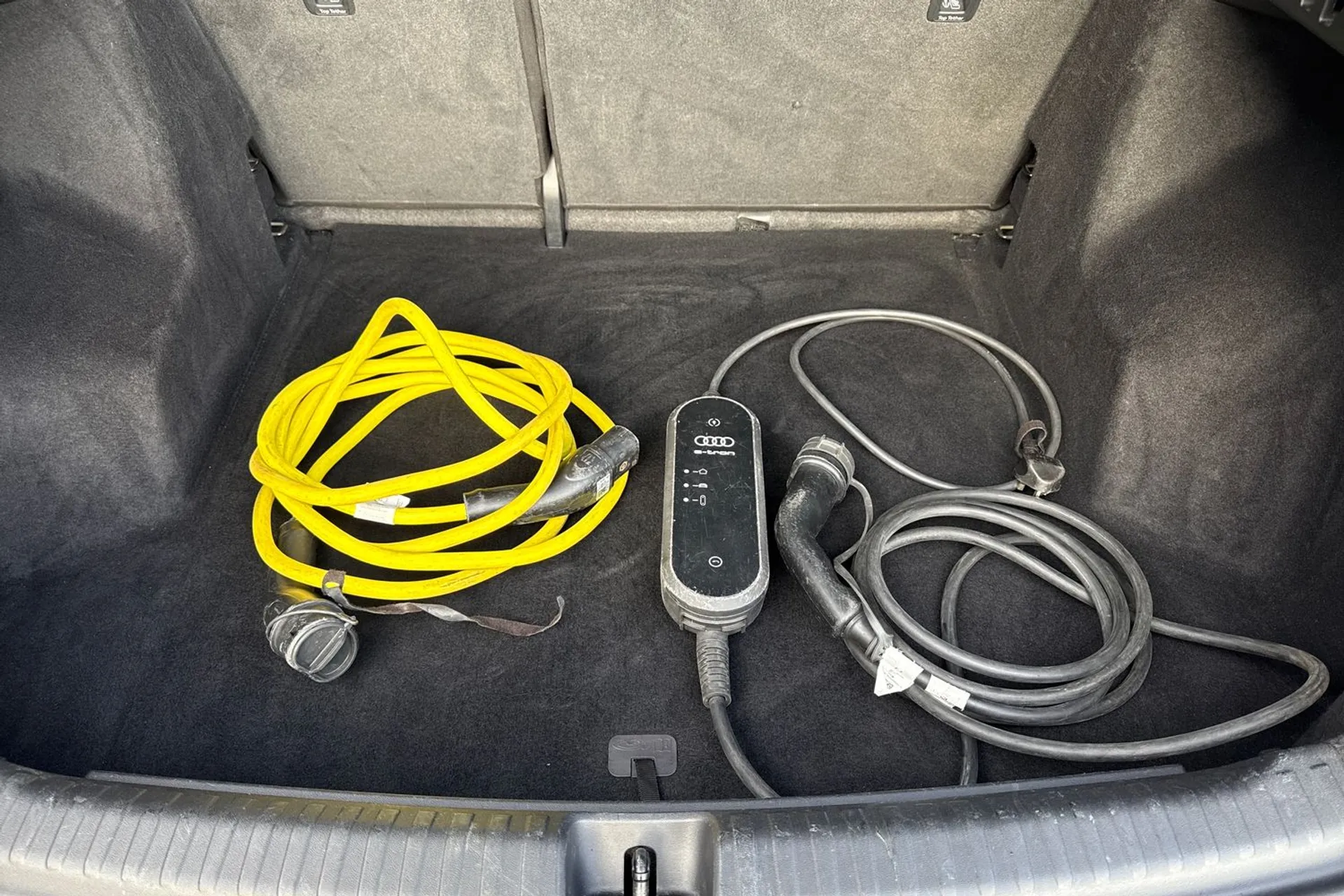 Audi Q4 thumbnail image number 48