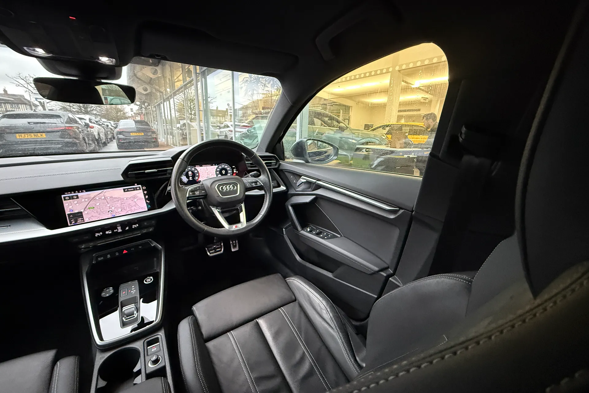 Audi A3 thumbnail image number 38