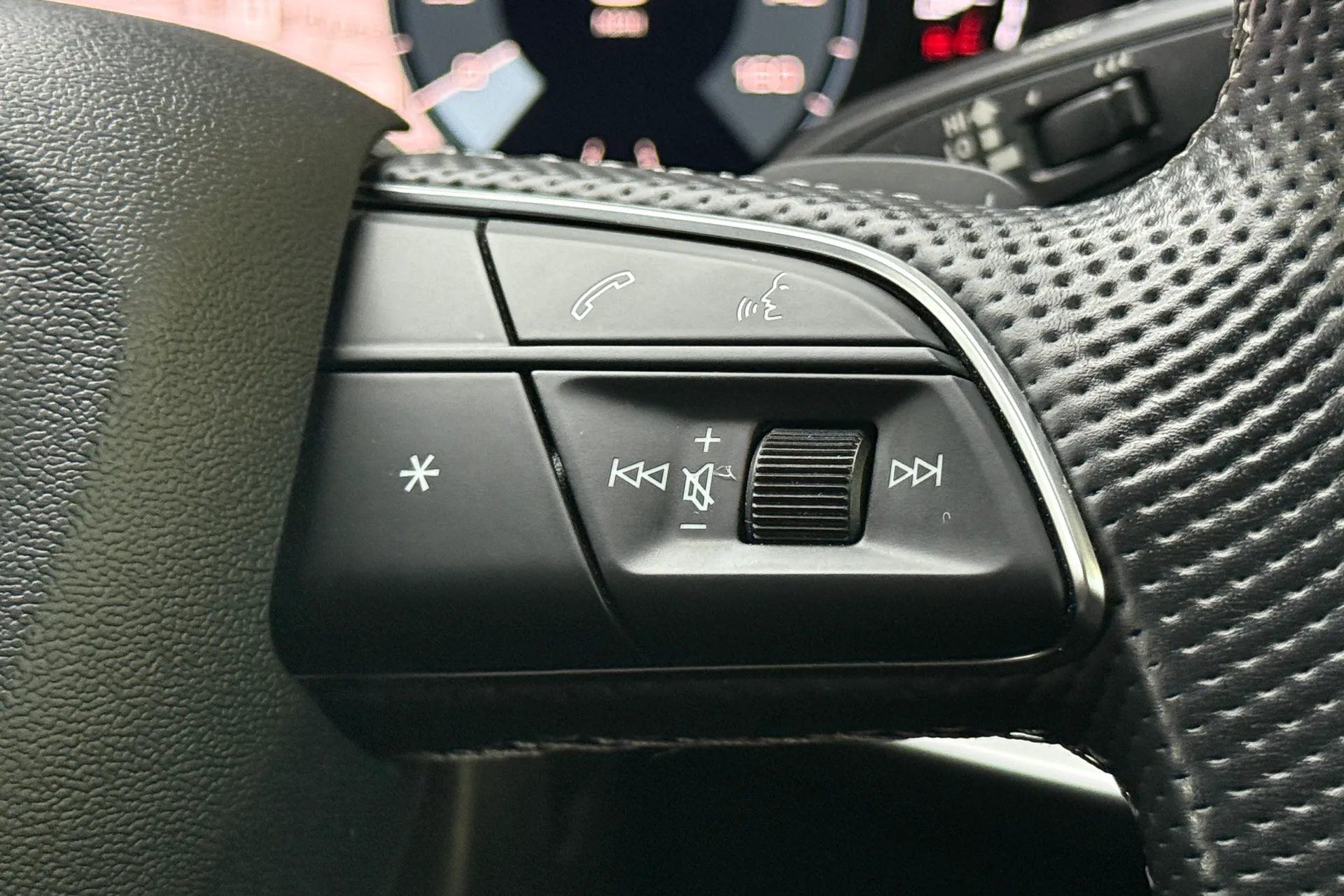 Audi A3 thumbnail image number 14