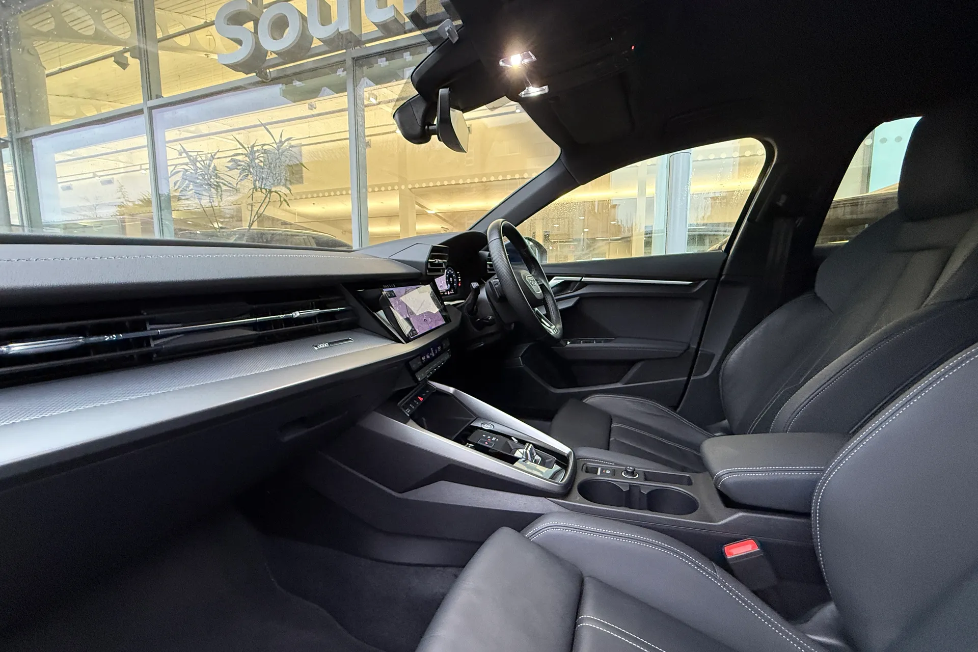 Audi A3 thumbnail image number 6