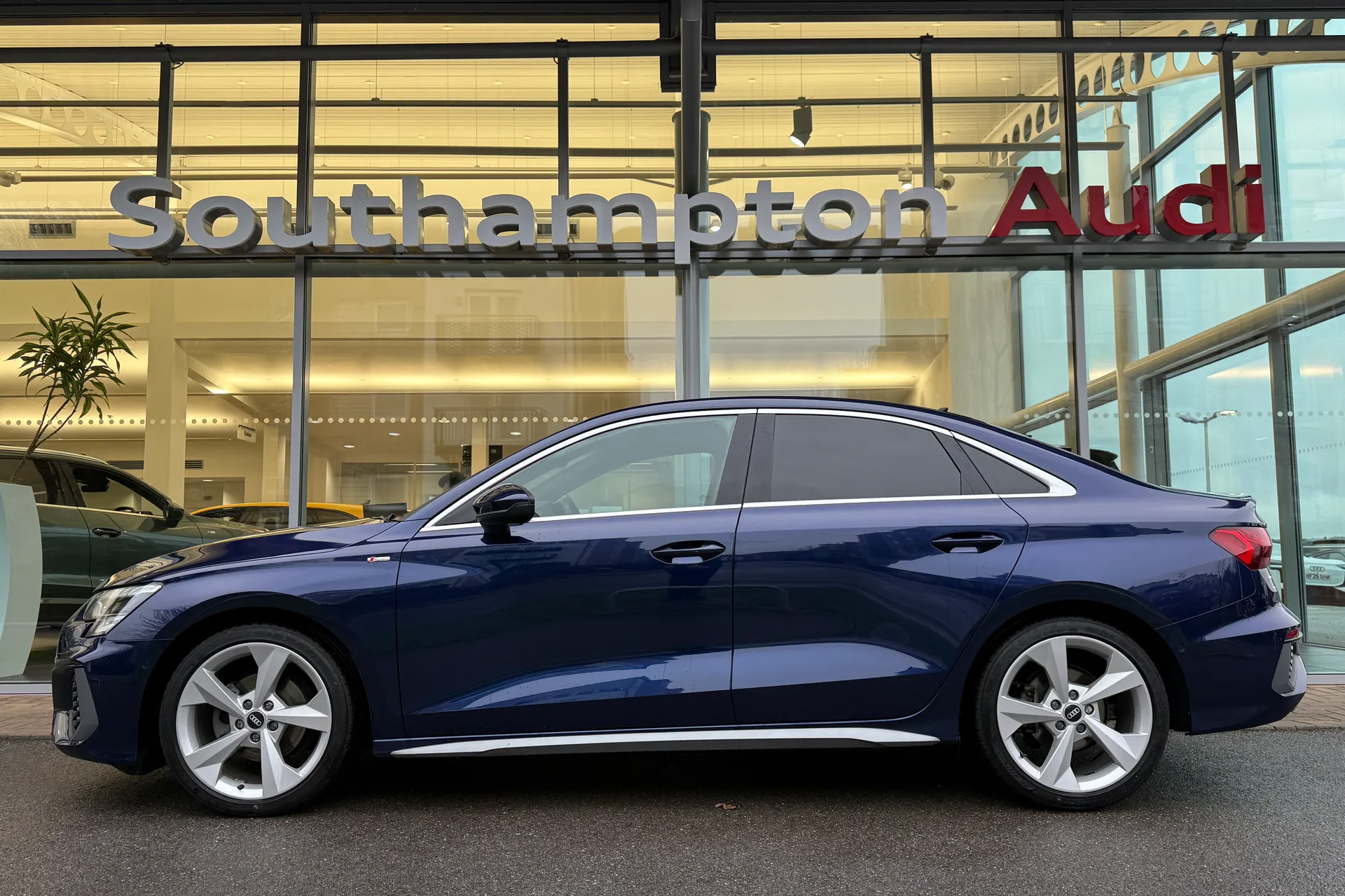 Audi A3 thumbnail image number 50