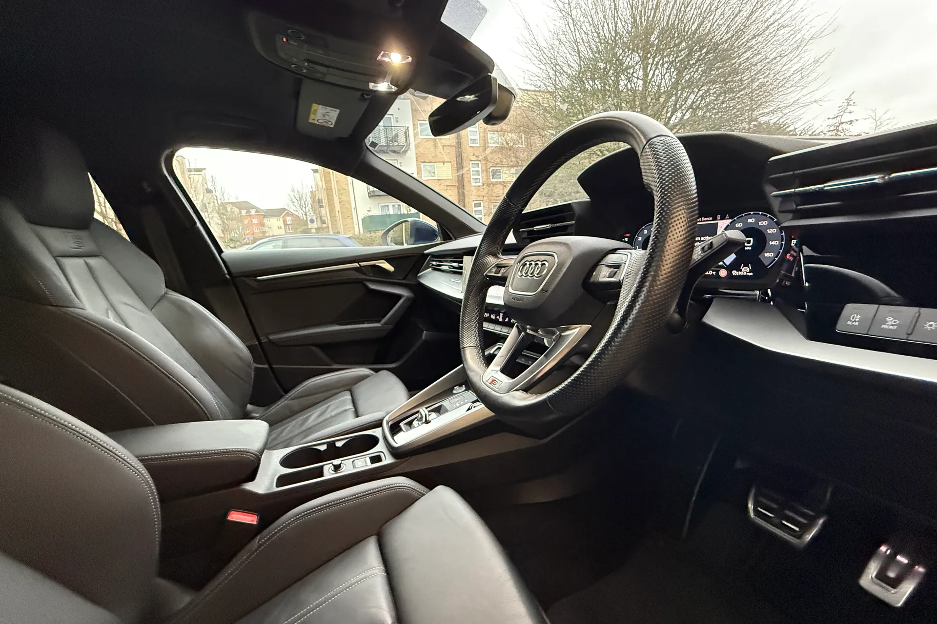 Audi A3 thumbnail image number 9