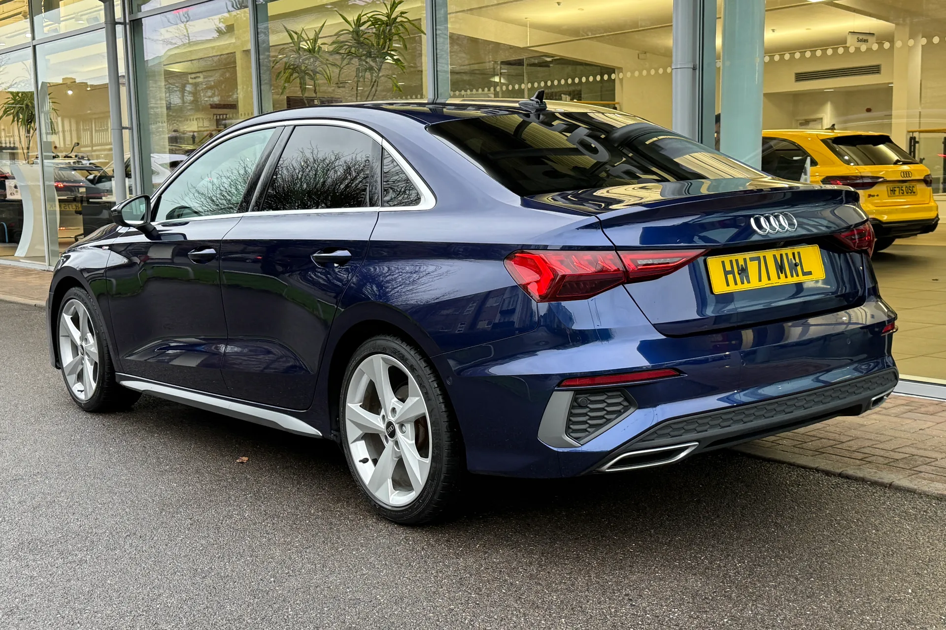 Audi A3 thumbnail image number 7