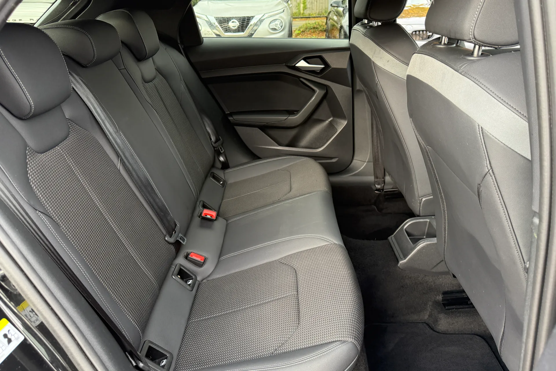 Audi A1 thumbnail image number 36