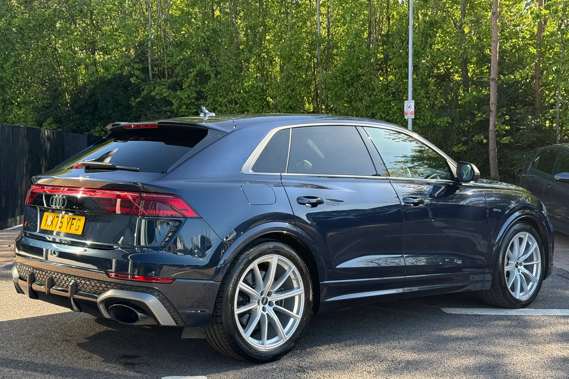 Audi RS Q8 thumbnail image number 42