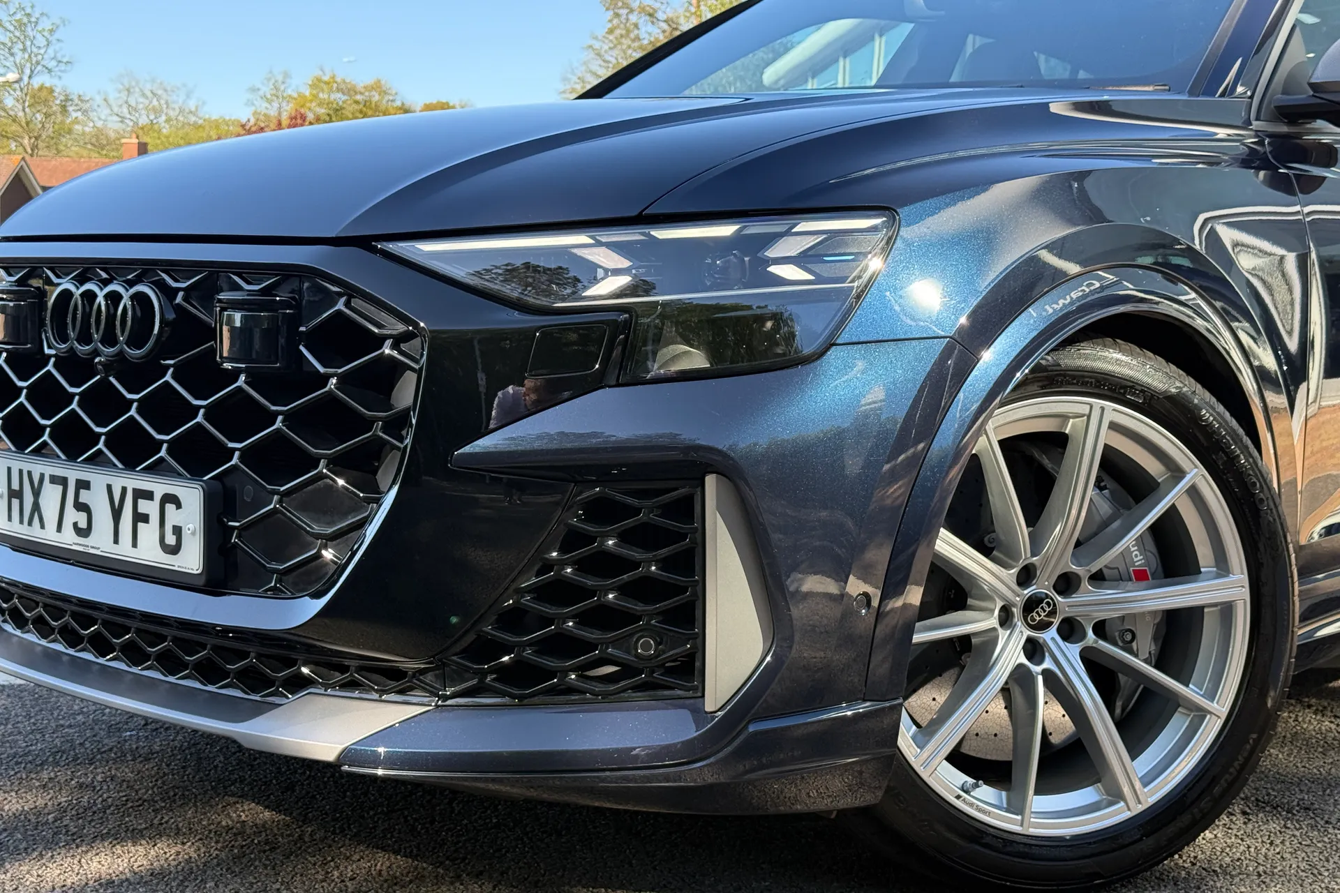 Audi RS Q8 thumbnail image number 59
