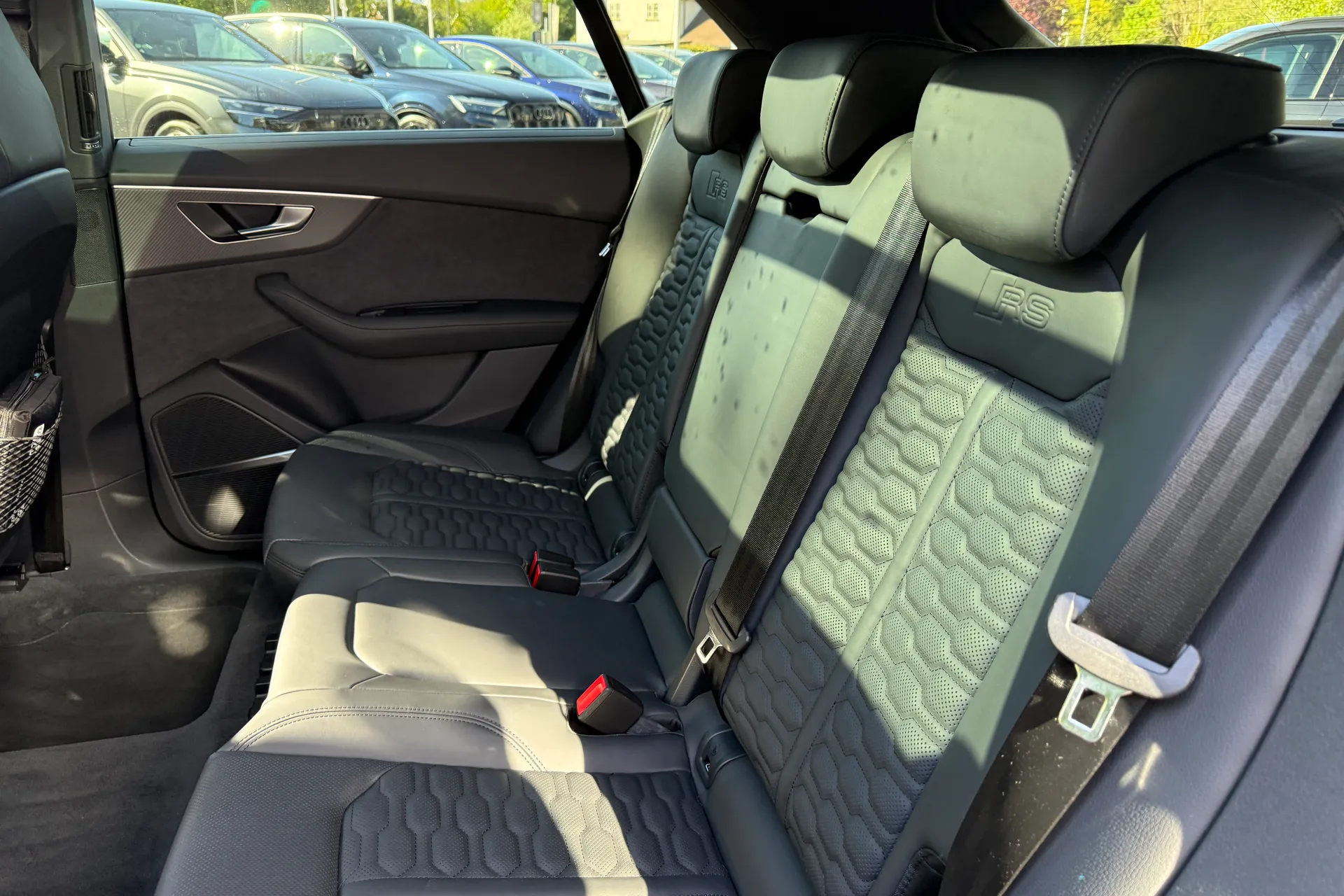 Audi RS Q8 thumbnail image number 55
